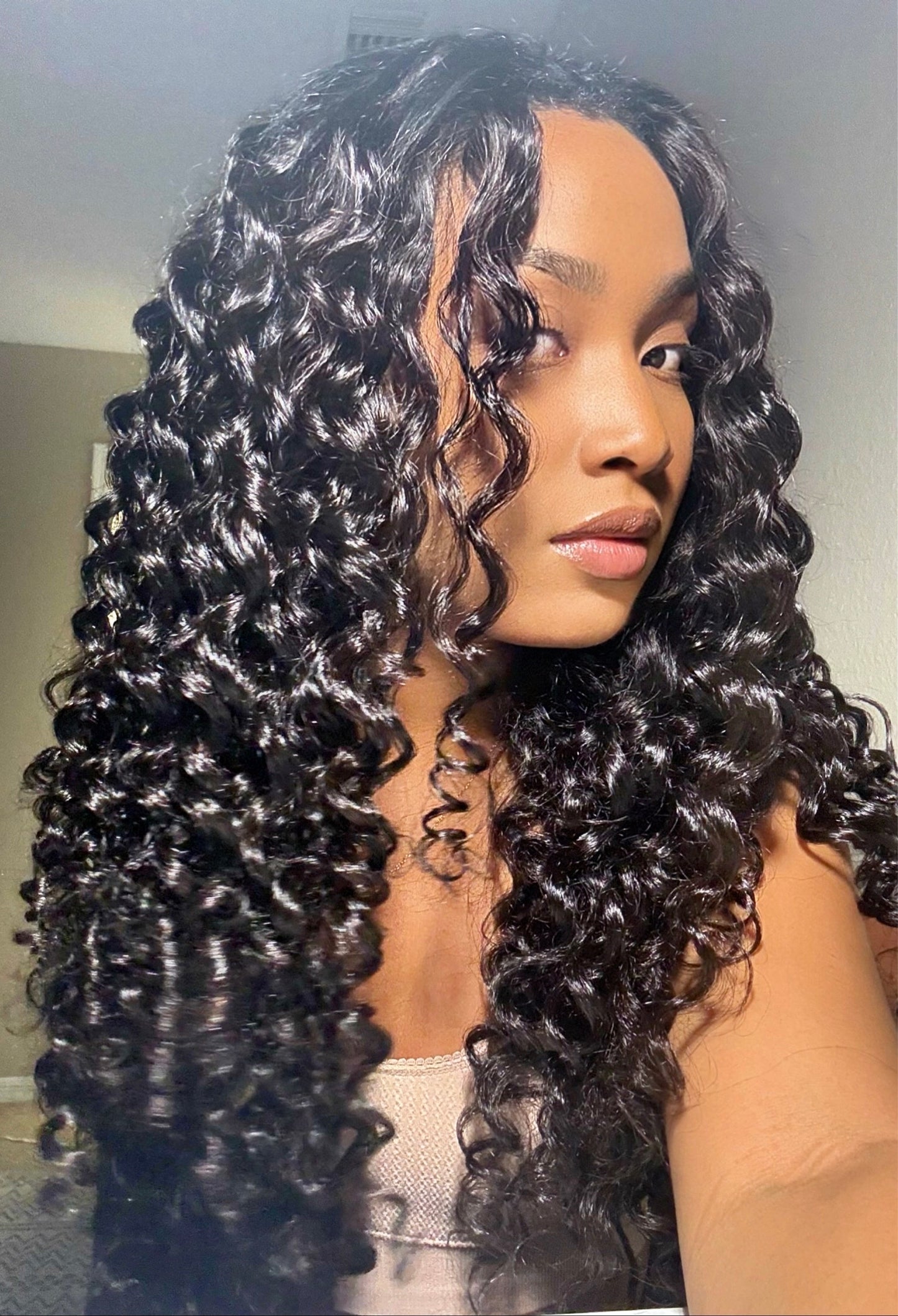 Bouncy Curl V Part Wig – Natural Curls